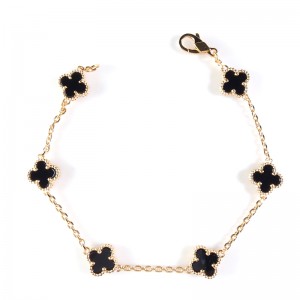 Natural Black Onyx Clover Bracelet