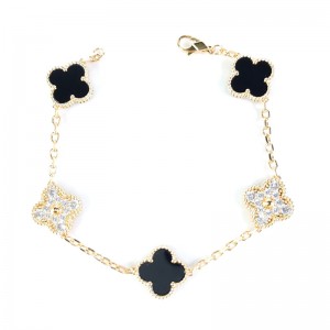 Natural Black Onyx&CZ 15mm Big Clover Bracelet